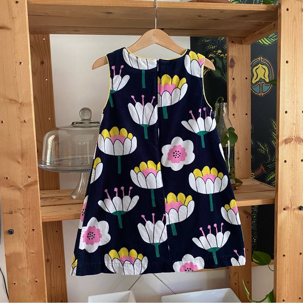 Mini Boden Navy Blue Floral Corduroy Pinafore Dress 4t - Picture 3 of 12